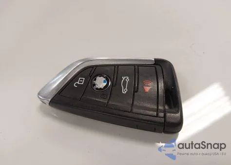 2020 BMW X3 M Competition z USA, uszkodzony, nr VIN 5YMTS0C06LLT10800